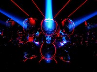 Making rad laser photos.